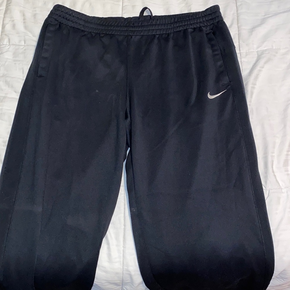 Black Nike sweatpants